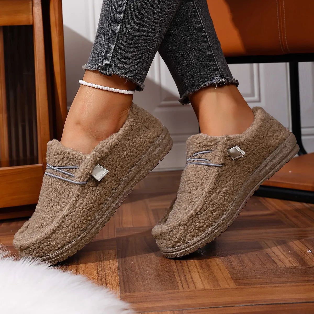 Luna – Pantofole Teddy Calde e Confortevoli