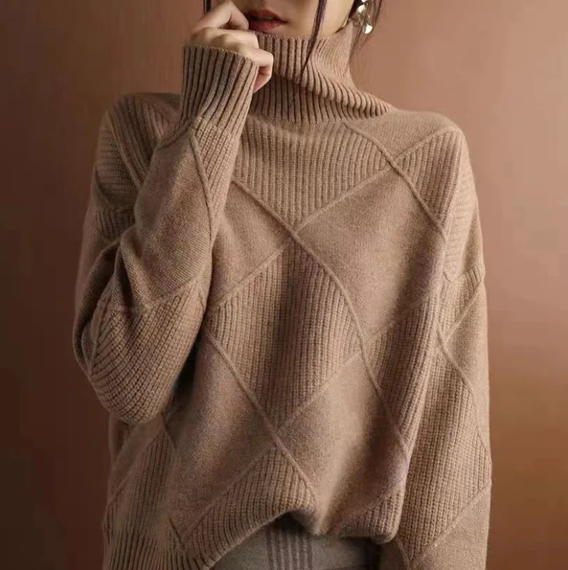 Remmy | Maglione a Collo Alto con Trama Lavorata