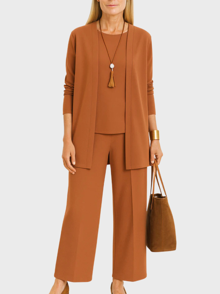 Mara | Completo Elegante e Confortevole