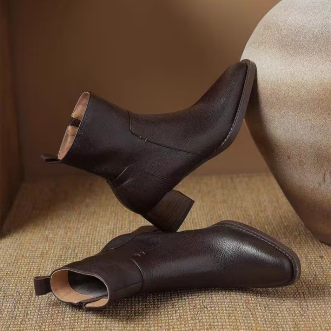 Chiara | Stivaletti di Lusso con Tacco Medio