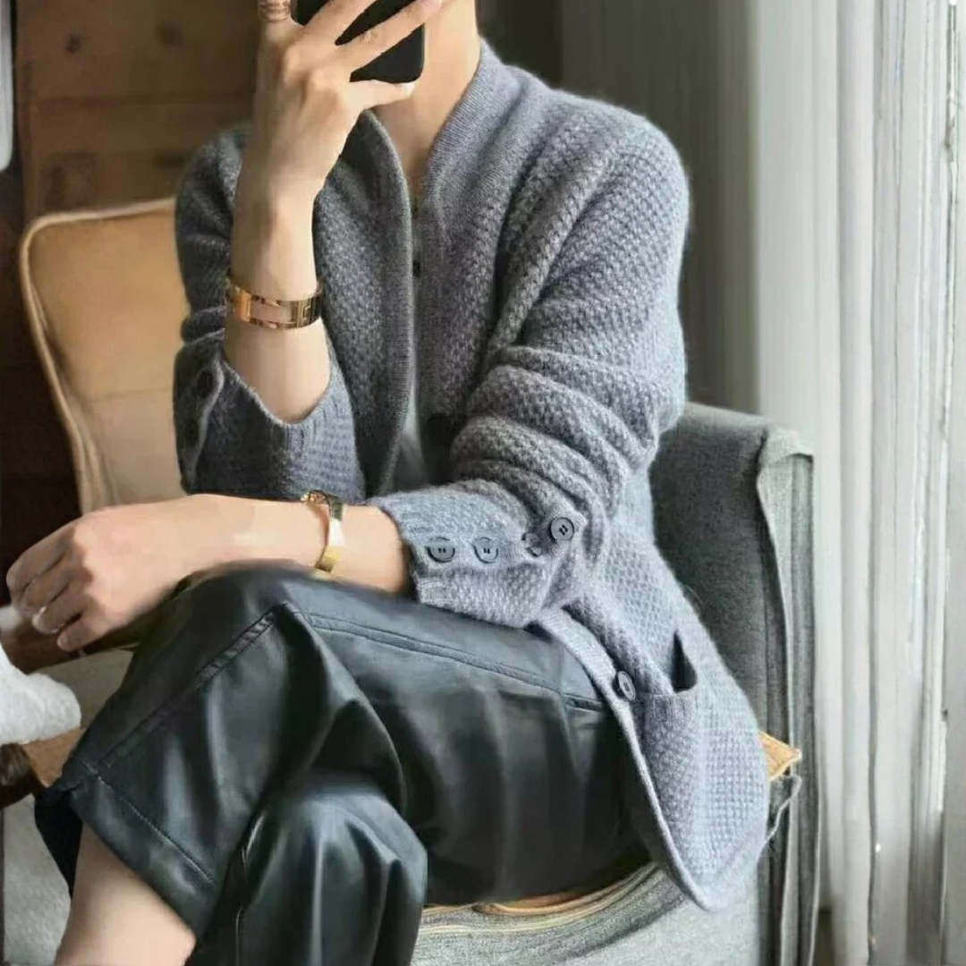 Silvia | Cardigan in Maglia Elegante