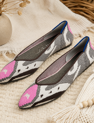 Ballerine beige e marroni con punta rosa e fantasia a contrasto sulla tomaia