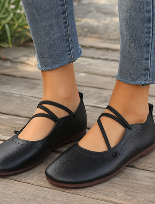 Ballerine nere da donna con cinturini elastici incrociati e suola piatta