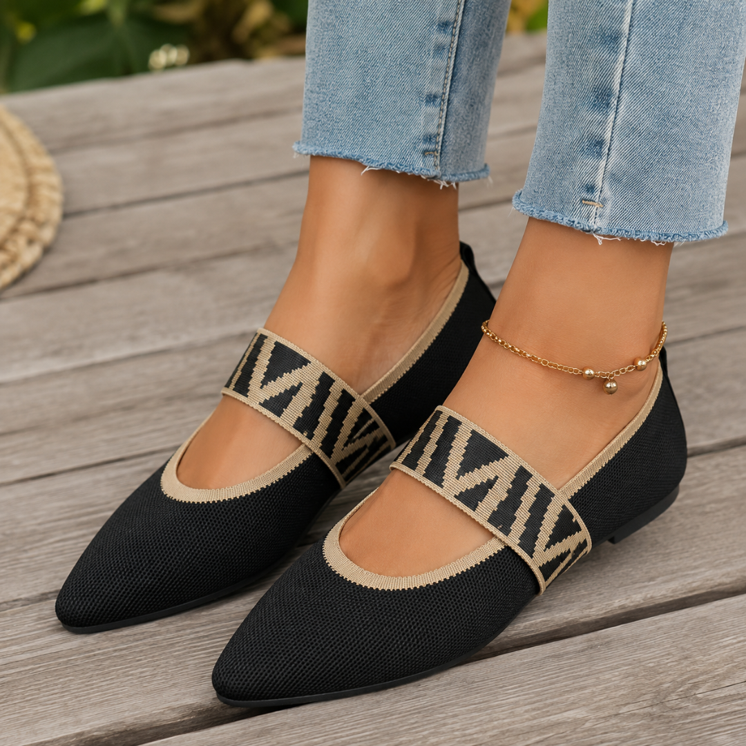 Ballerine nere a punta con fascia elastica beige a contrasto e suola piatta
