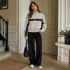 Bomber donna beige con banda nera lungo le maniche lunghe e polsini arricciati