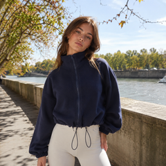 Bomber corto blu navy con zip frontale e cordoncini della coulisse