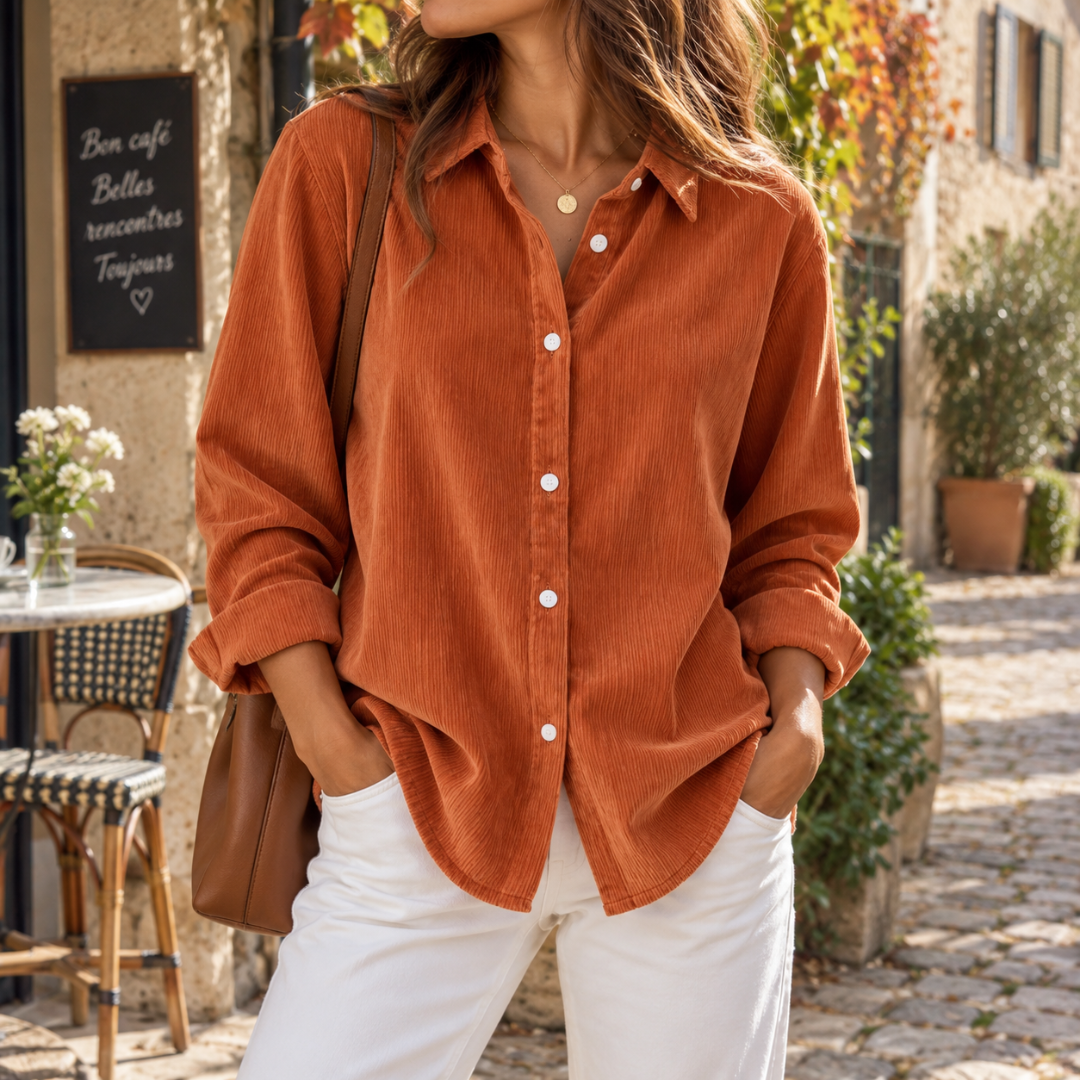 Camicia donna caramello in velluto a coste con colletto aperto e bottoni chiari