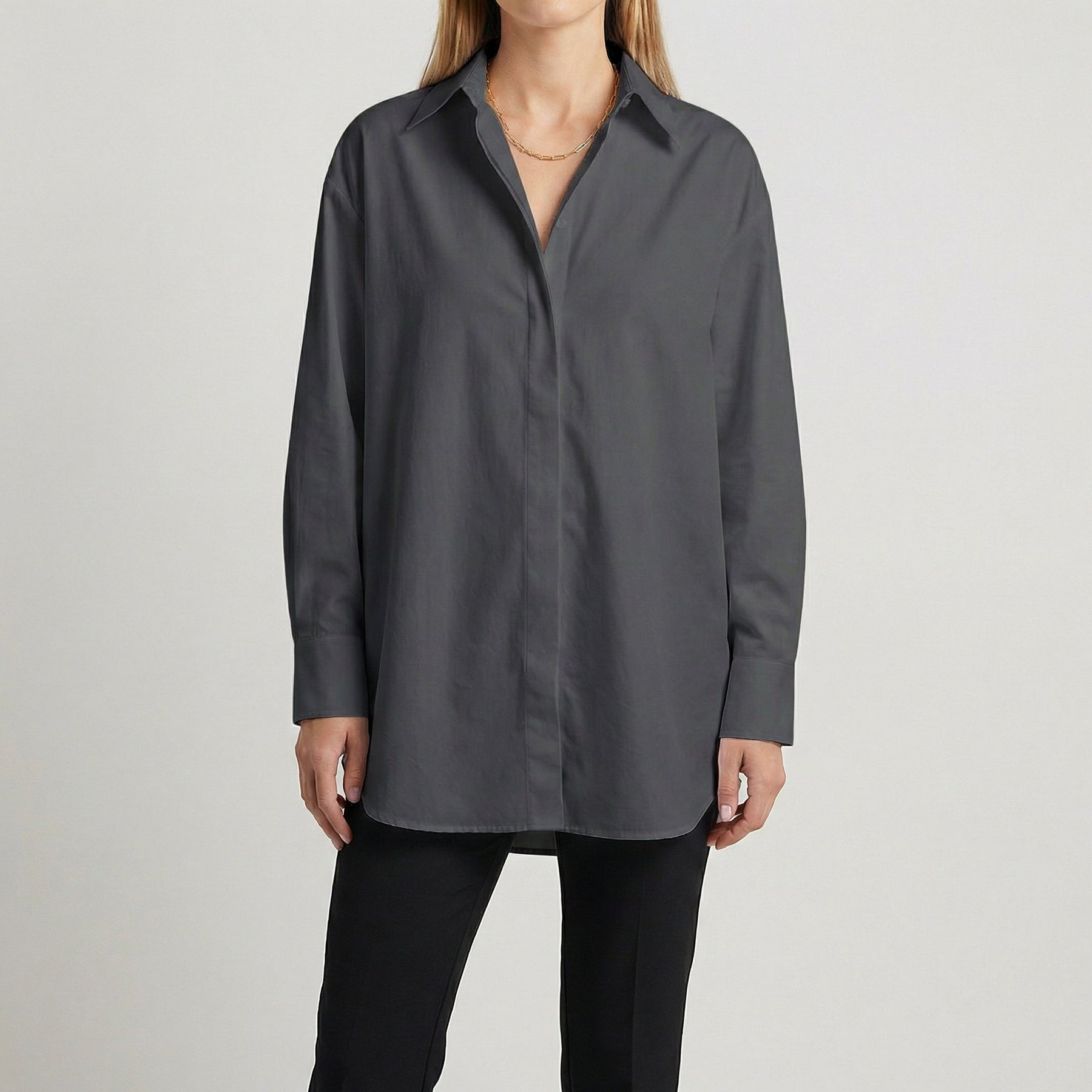 Camicia donna grigio scuro oversize con scollo a V e maniche lunghe fluide