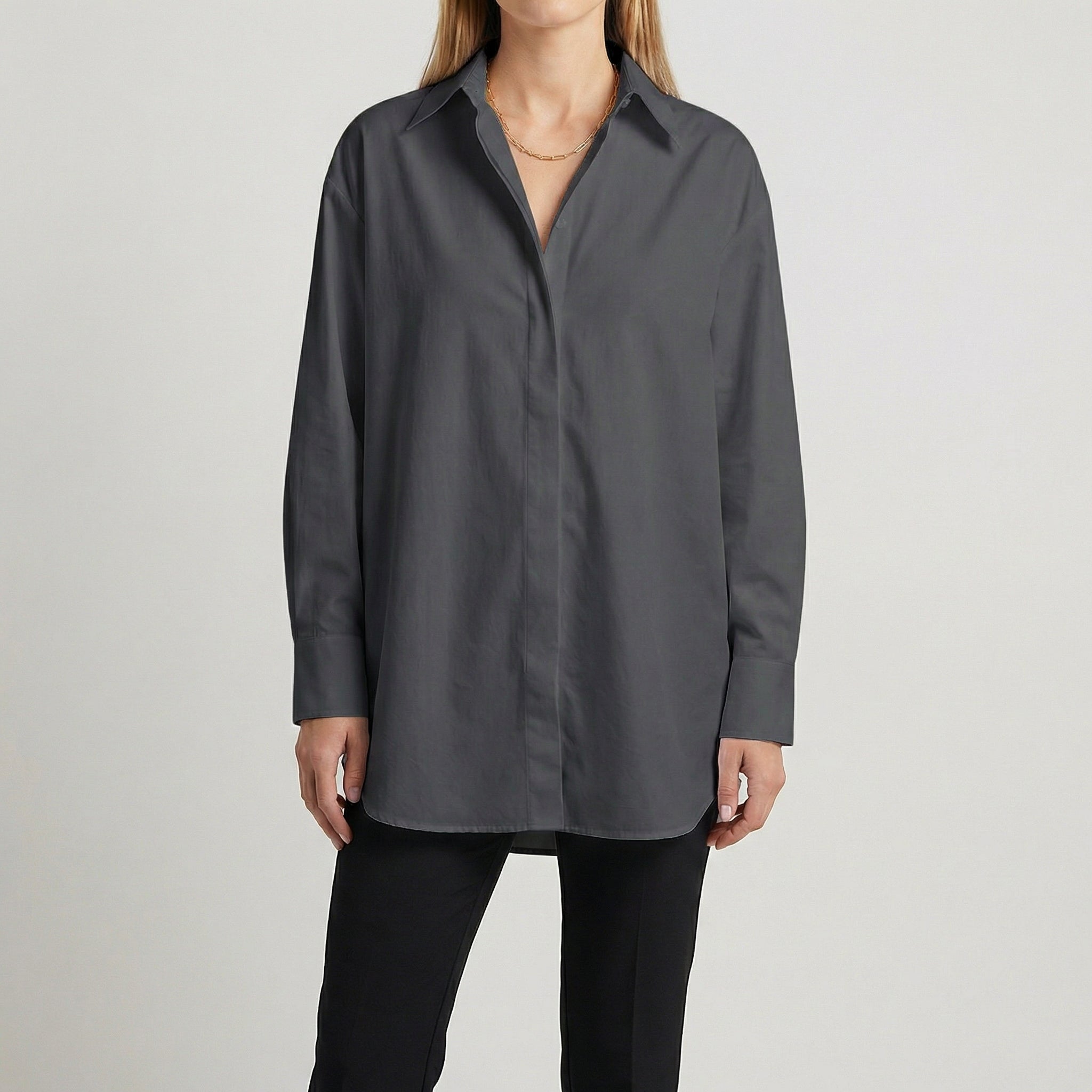 Camicia donna grigio scuro oversize con scollo a V e maniche lunghe fluide