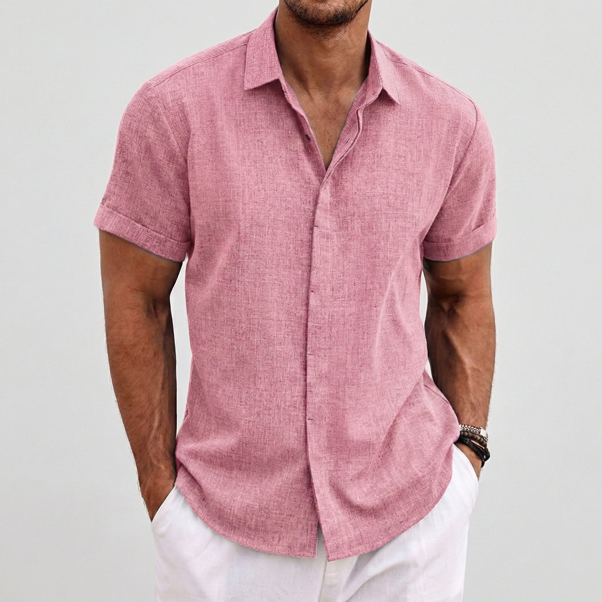 Camicia uomo rosa a maniche corte con colletto a punta e linea morbida