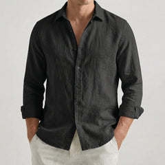 Camicia uomo nera con colletto classico e maniche risvoltate sull'avambraccio