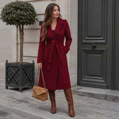Cappotto donna rosso lungo con davanti incrociato e cintura annodata