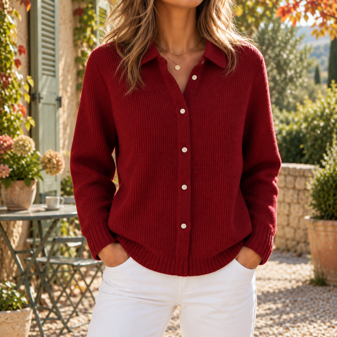 Cardigan donna rosso in maglia a coste con colletto e bottoni chiari davanti