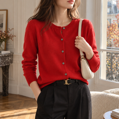 Cardigan donna rosso intenso con bottoni davanti e polsini a costine