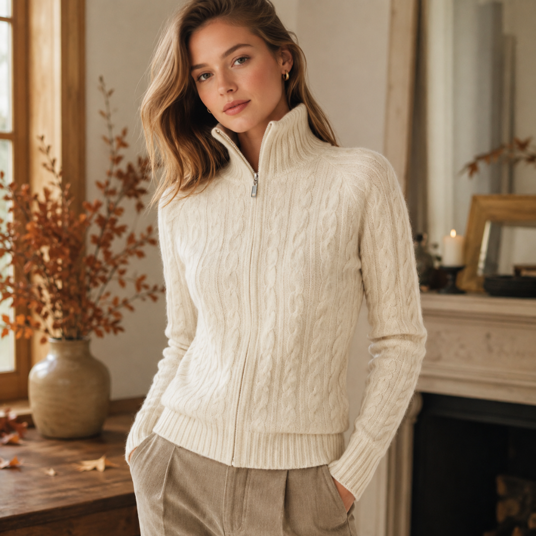 Cardigan donna bianco in maglia intrecciata con zip integrale e collo alto