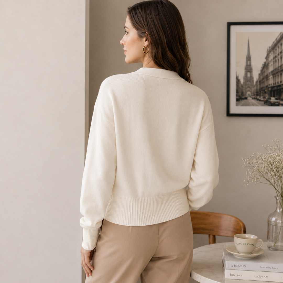 Retro del cardigan donna bianco con bordo a coste e maniche lunghe