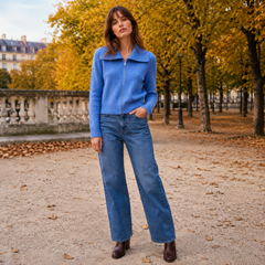 Cardigan donna blu in maglia con zip aperta e ampio collo, vista frontale