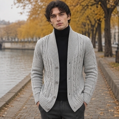 Cardigan uomo grigio con collo a scialle, bottoni e tasche laterali