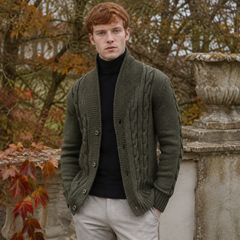 Cardigan uomo verde militare a trecce con collo a scialle e bottoni frontali