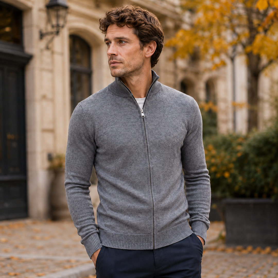 Cardigan uomo grigio in maglia lavorata con zip frontale e collo alto