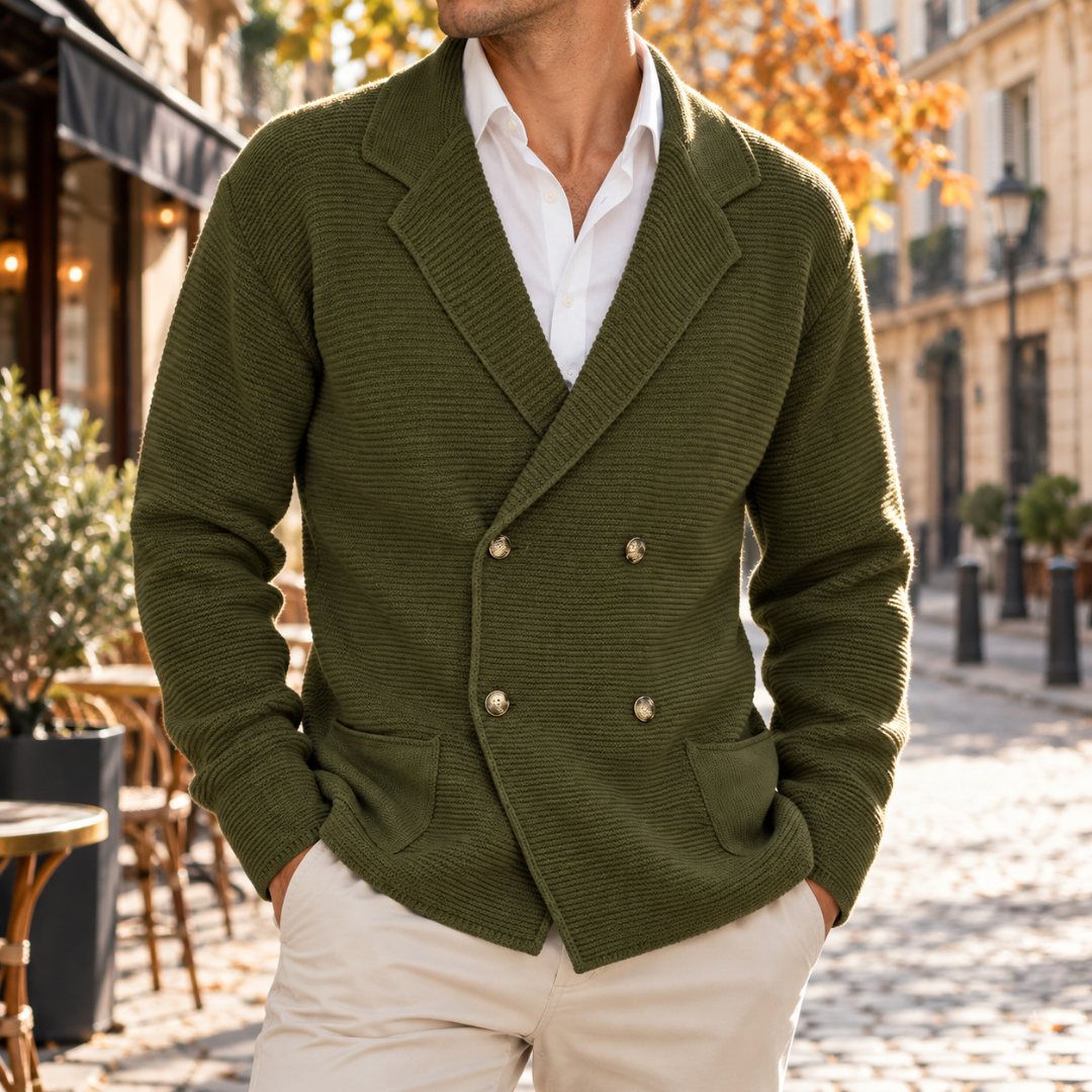 Cardigan uomo verde in maglia con quattro bottoni e bordi a coste