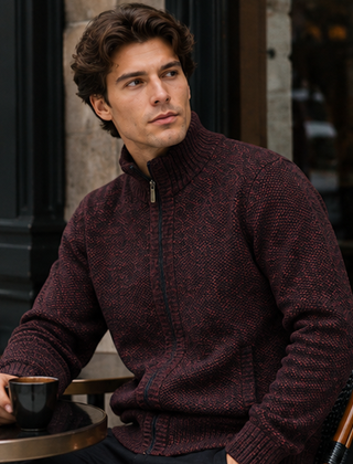 Cardigan uomo rosso con zip integrale e collo alto in maglia lavorata