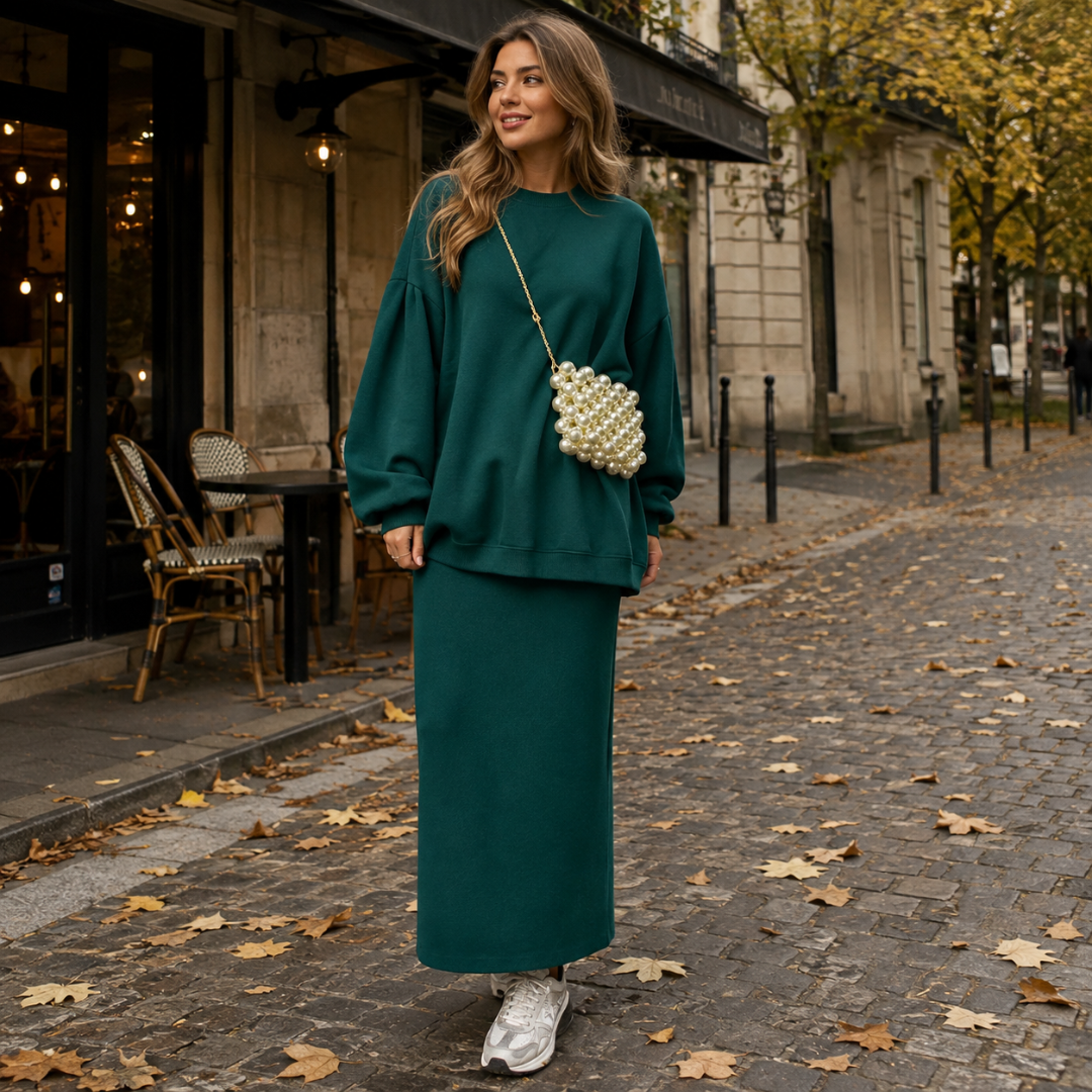 Completo donna verde scuro con felpa a girocollo e gonna lunga dritta