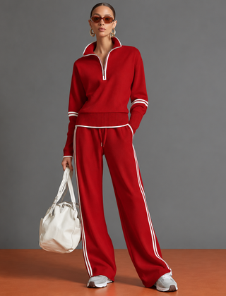 Completo donna rosso in maglia con profili bianchi e collo alto