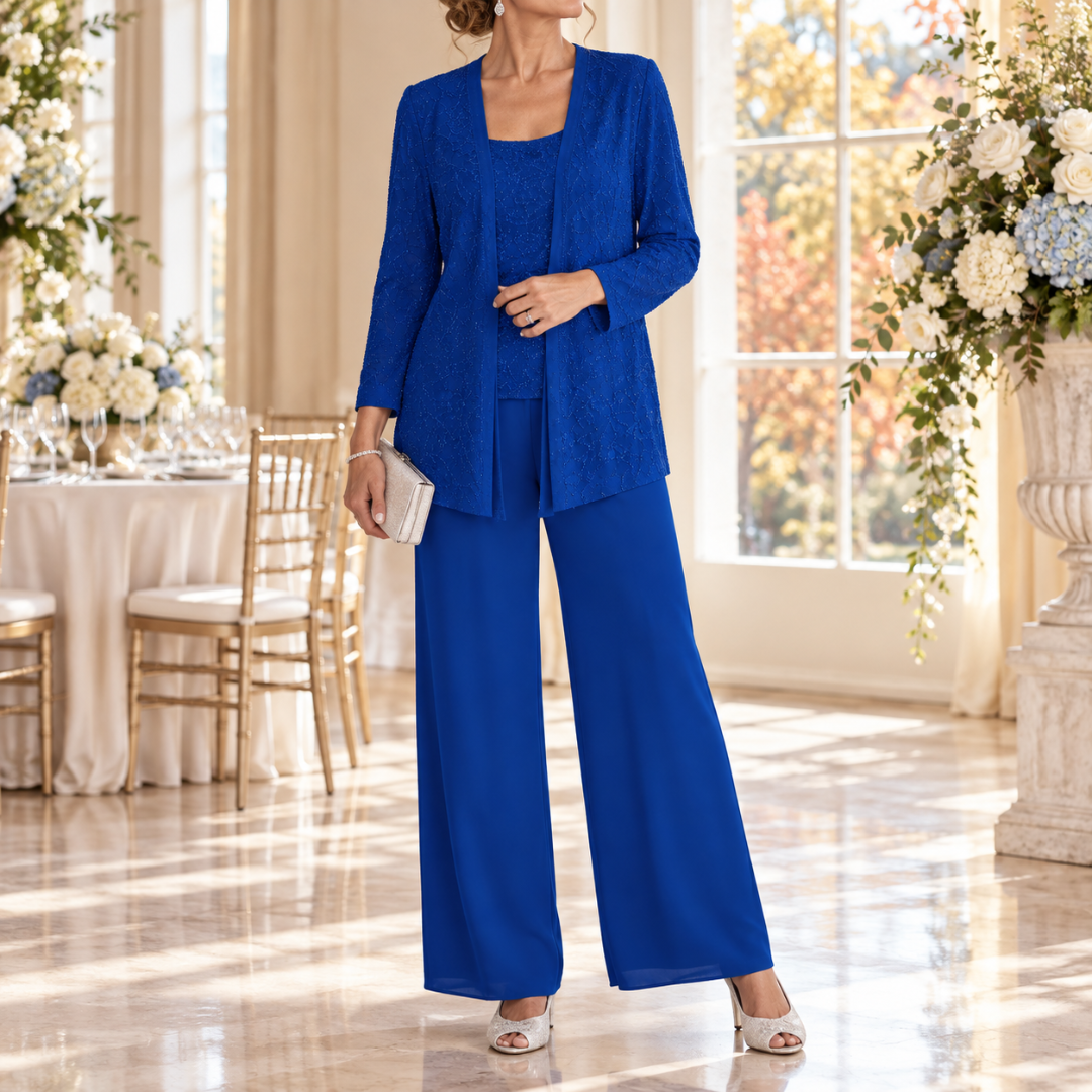 Completo blu royal con giacca a paillettes e pantaloni larghi