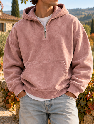 Felpa con cappuccio rosa da uomo con mezza zip e tasca a marsupio