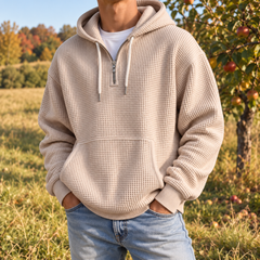 Felpa con cappuccio beige da uomo con mezza zip e tasca frontale