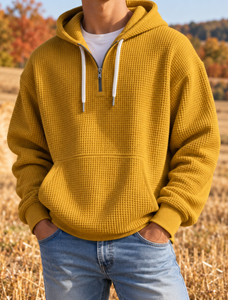 Felpa con cappuccio gialla da uomo con mezza zip e maniche lunghe