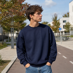 Felpa blu navy uomo con spalle scese e maniche lunghe con polsini a costine