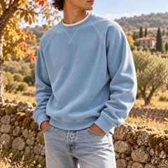 Felpa uomo blu a coste con girocollo a costine, vista frontale ravvicinata
