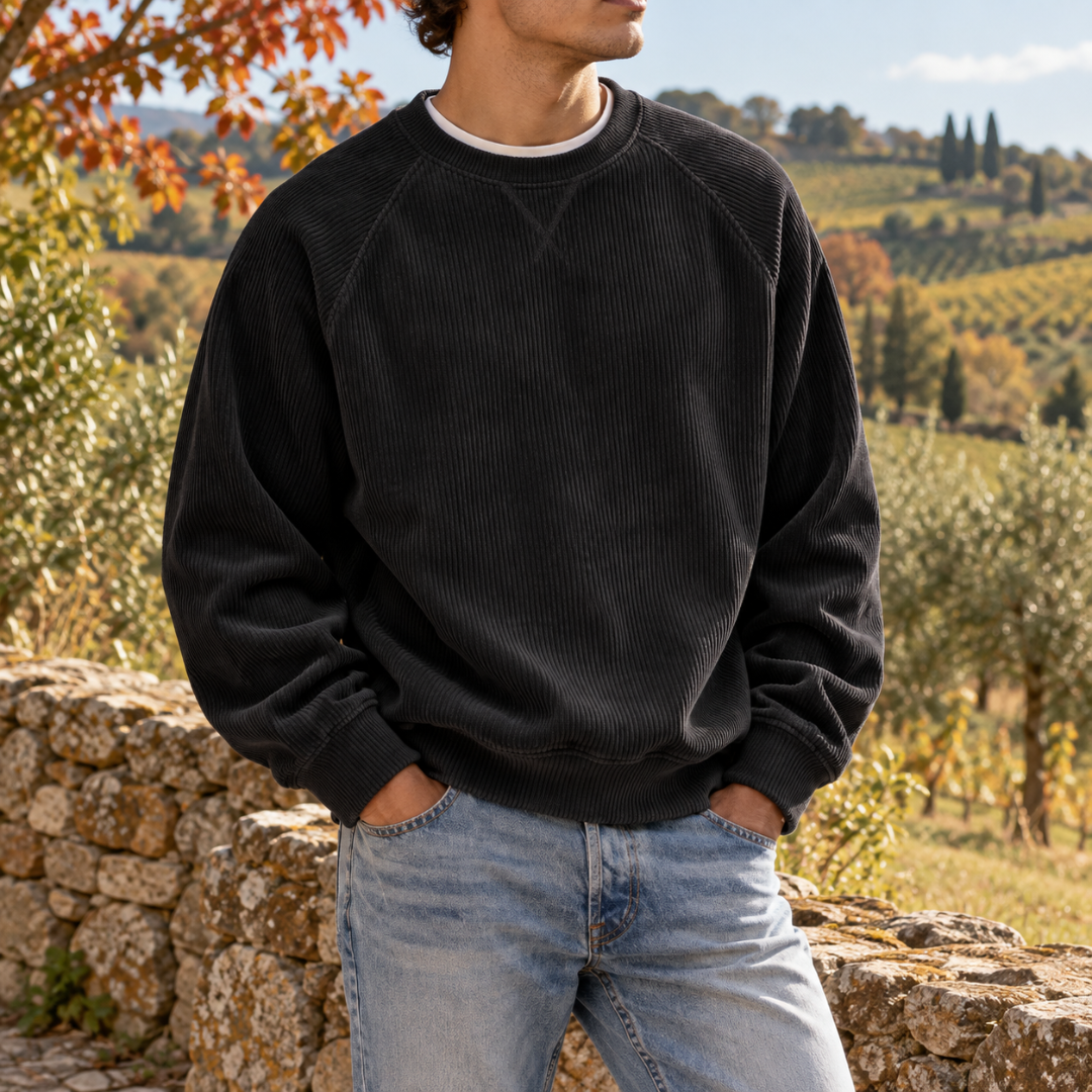 Felpa uomo nera a coste verticali con girocollo e maniche raglan lunghe