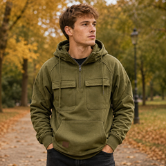 Felpa uomo verde oliva con mezza zip, tasche con patta e polsini a coste