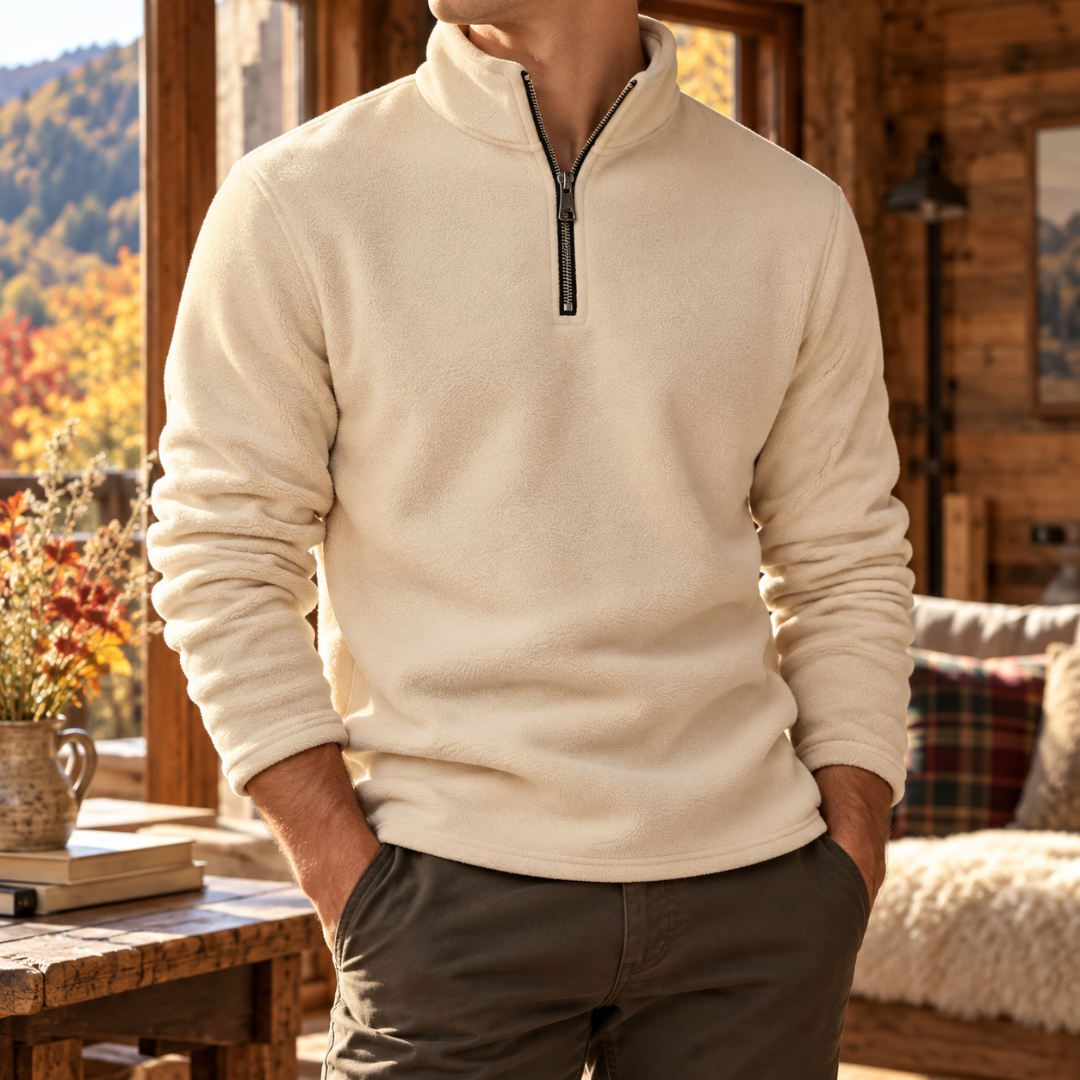 Felpa uomo beige con mezza zip nera e collo alto rialzato