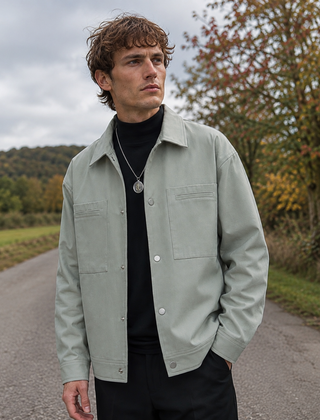 Giacca camicia uomo verde con colletto classico e bottoni a pressione a vista