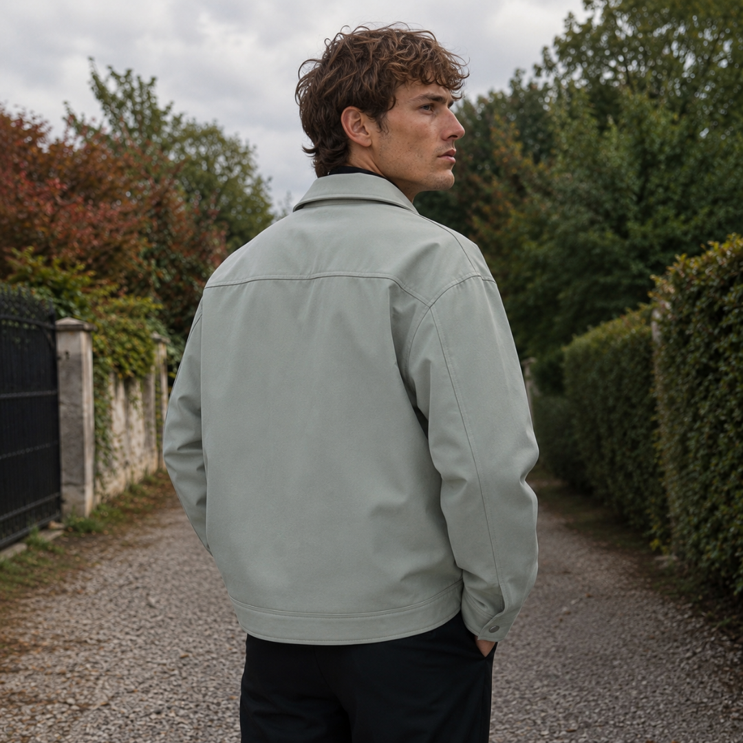 Retro della giacca camicia uomo verde con carré e banda sul fondo