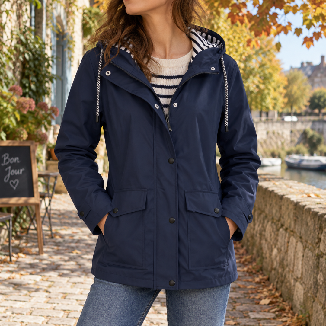 Giacca donna blu navy con cappuccio a coulisse e tasche con patta abbottonate