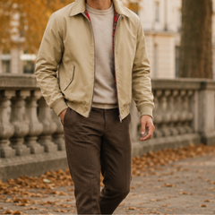Giacca Harrington beige vista intera con polsini a costine e vita elasticizzata
