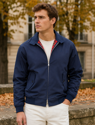 Giacca Harrington uomo blu navy con zip argentata e tasche con patta