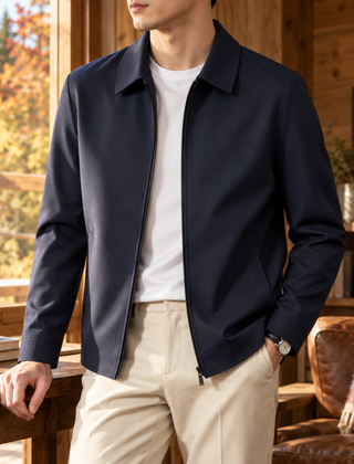 Giacca uomo blu navy aperta con colletto a camicia e polsini con bottone