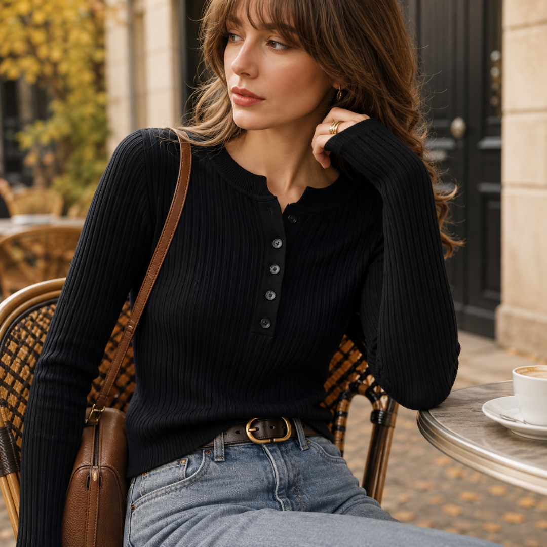 Maglia donna nera a costine con bottoni sul davanti e maniche lunghe
