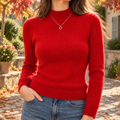 Maglione rosso a collo alto con bordi a coste e maniche lunghe