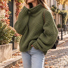 Maglione verde militare a collo alto con polsini e bordo a coste