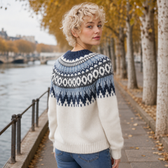 Retro del maglione donna bianco con motivo jacquard nordico blu e grigio