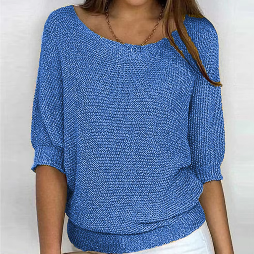 Maglione donna blu in maglia a trama larga con scollo ampio arrotondato