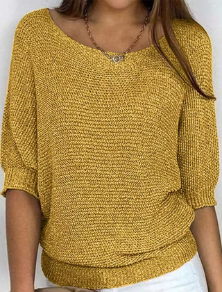 Maglione donna giallo senape in maglia a trama larga con scollo ampio arrotondato