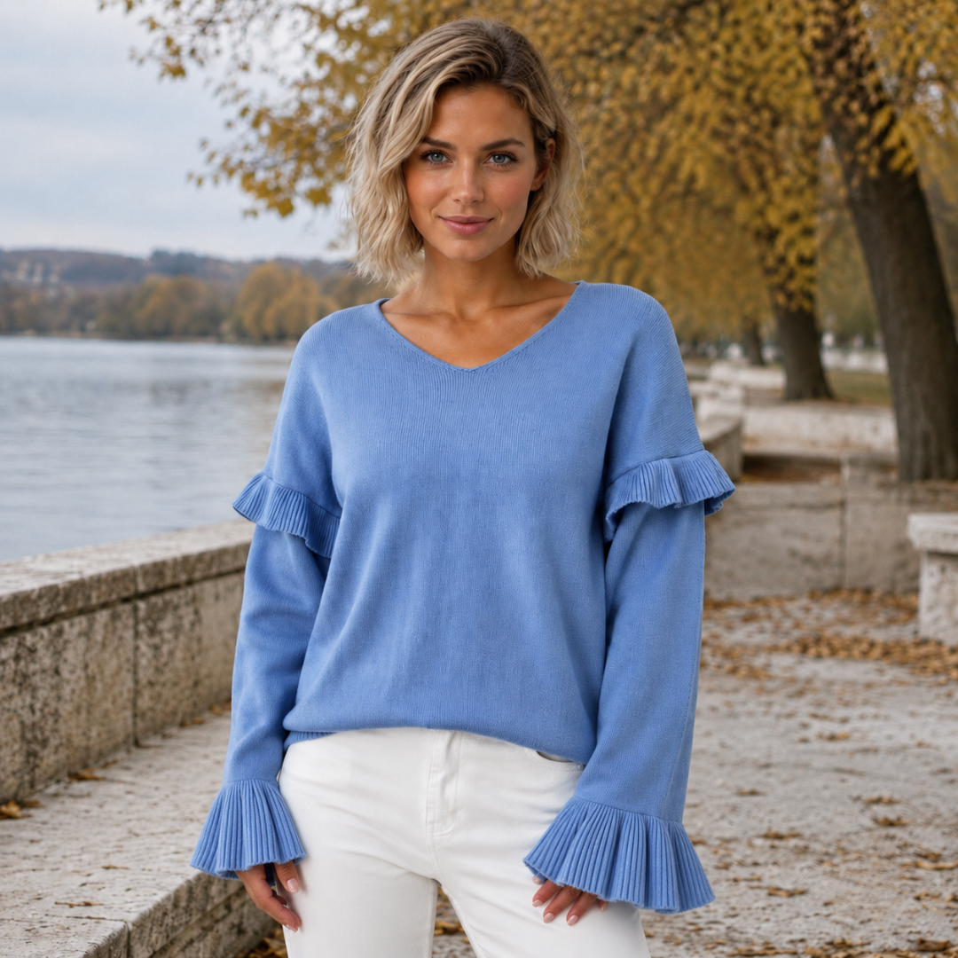 Maglione donna blu a scollo a V con ampi polsini plissettati e volant
